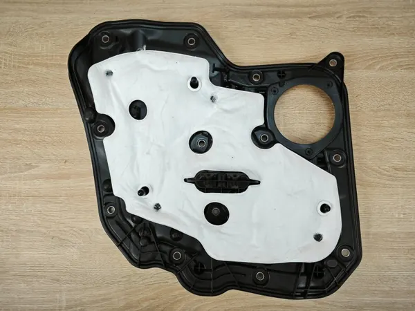 OEM 7440713 Vänster bakdörrskydd BMW 8 G16 Gran Coupe image 2