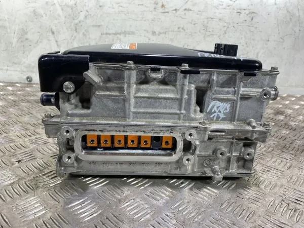 Inversor de voltaje OEM 2321001722 Toyota Prius 2017 image 6