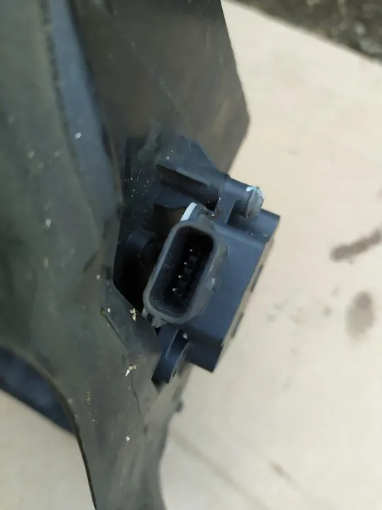 Volante Airbag OEM 214F63070R para Dacia Duster II image 3