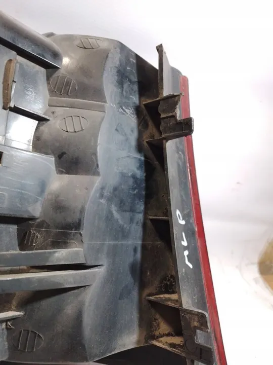 MERCEDES ML W163 Luz Trasera Derecha image 6