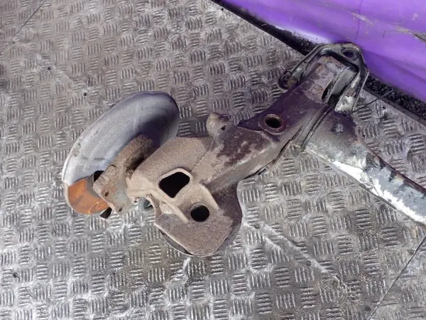 Eixo traseiro Opel Astra H OEM Zawada-366018- image 3