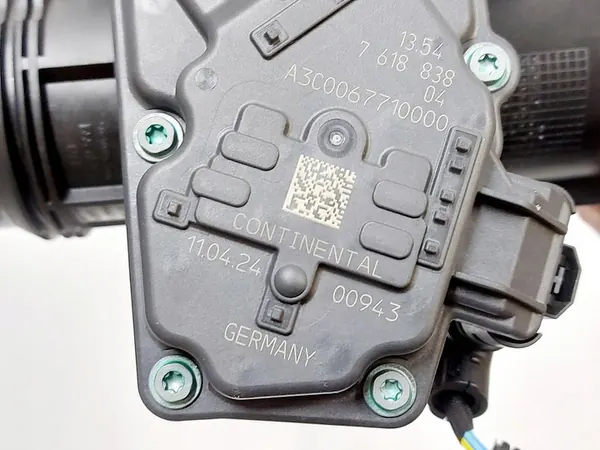 BMW 2 U06 1.5 HÍBRIDO COLETOR DE ADMISSÃO 8487588 image 7