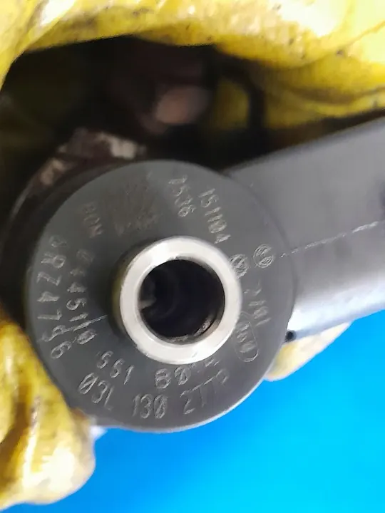 Iniettori 3 pcs 0445110551 VW CRAFTER 2.0 BOSCH image 2