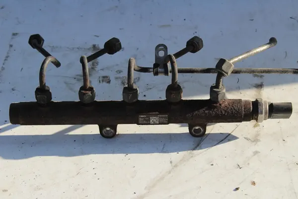 Rampa de combustible Ford Transit 2.2 BK2Q-9D280-AB image 2