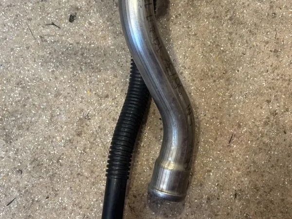 BMW X3 G01 Bränsleintag OEM 7404088 - Begagnad image 5