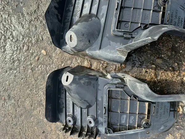Para-lamas traseiro esquerdo Mazda CX-3 2019 OEM D10J50341 image 5