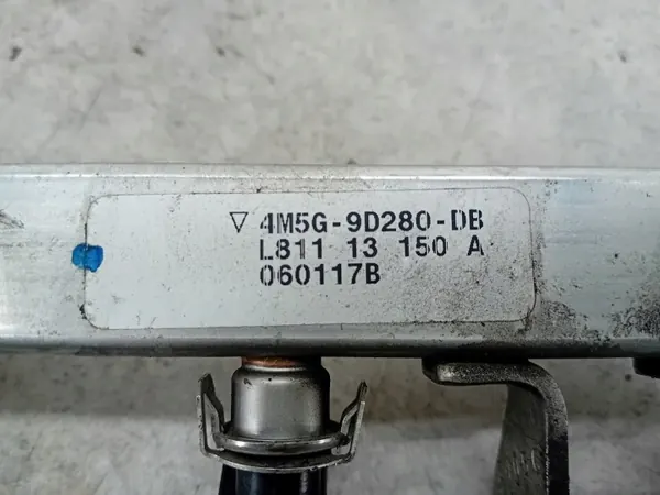 OEM 4M5G-9D280-DB polttoaineräätä Ford Focus MK2 2.0 image 4