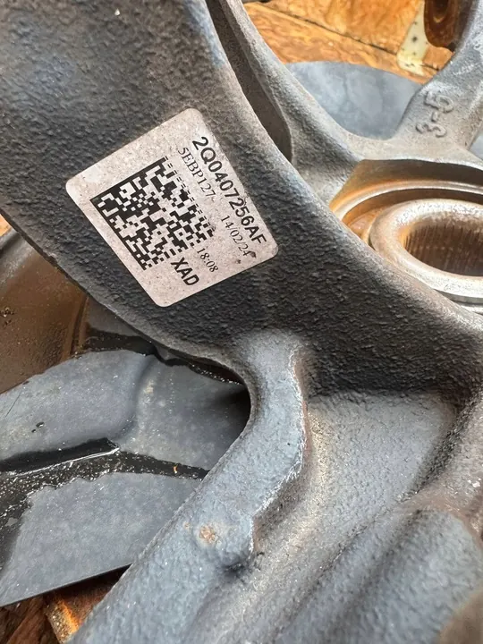 Snodo ammortizzatore anteriore destro VW Polo 2G image 7