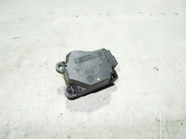 Volvo C30 2.0L Diesel klepmotor OEM 4N5H19E616AD image 2