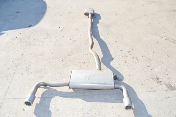 BMW OE Vaimennin OEM 18308593673 2 Gran Tourerille image 2
