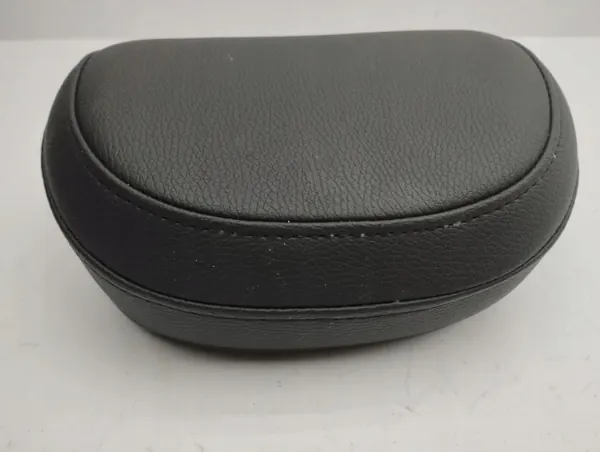 Opel Antara 2012 Baksätes huvudstöd höger OEM AMD120778 image 5