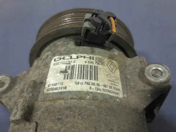 Compresseur Climatisation Renault OE OEM 8200457418 - Occasion image 4