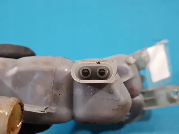 Audi A4 B8 2.0 TDI Expansietank image 6