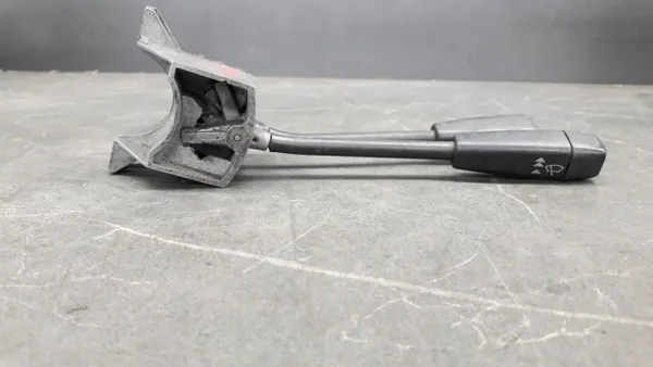 OEM 77fg11k665aa Ruitenwisserschakelaar Ford Fiesta Mk1 image 4