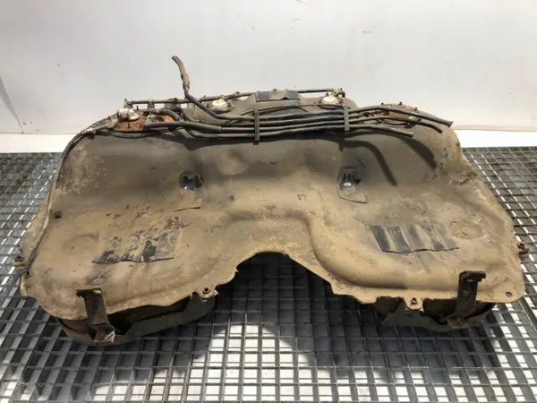 Réservoir carburant OEM 42021-SA000 Subaru Forester II image 7