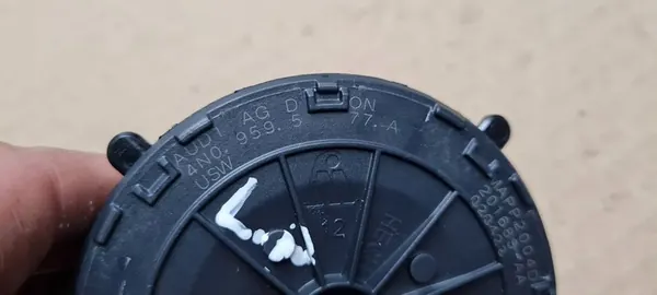 Vasemman peilin säätömoottori Audi A6 4N0959577A image 10