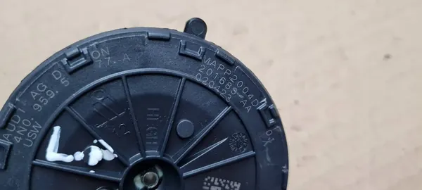 Vasemman peilin säätömoottori Audi A6 4N0959577A image 5