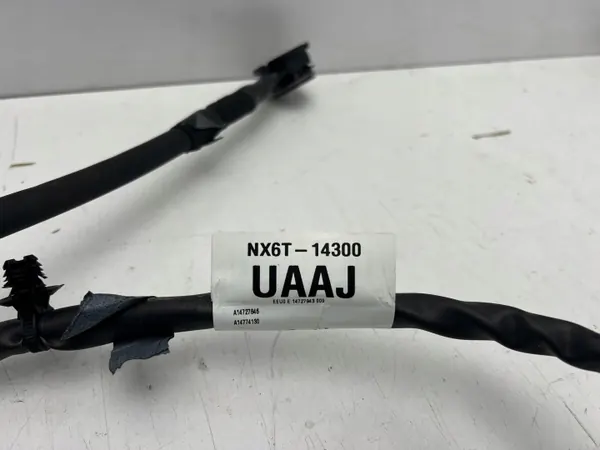 Jeu de Pinces Câble Batterie OEM NX6T-14300 Ford Focus image 4