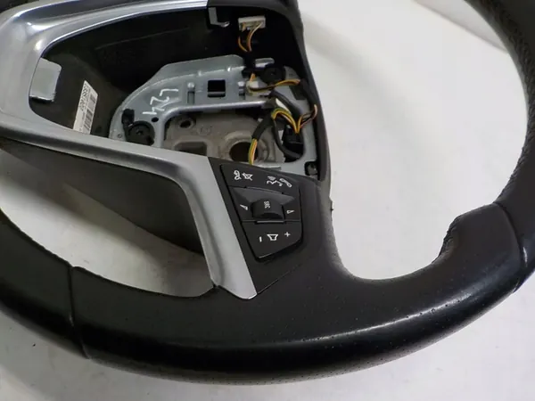 Volante de couro Opel Astra J OE 13351028 image 10