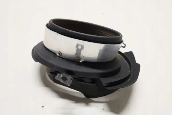 Porsche 992 911 oikea pakopää OEM 992 251 188 AG image 2