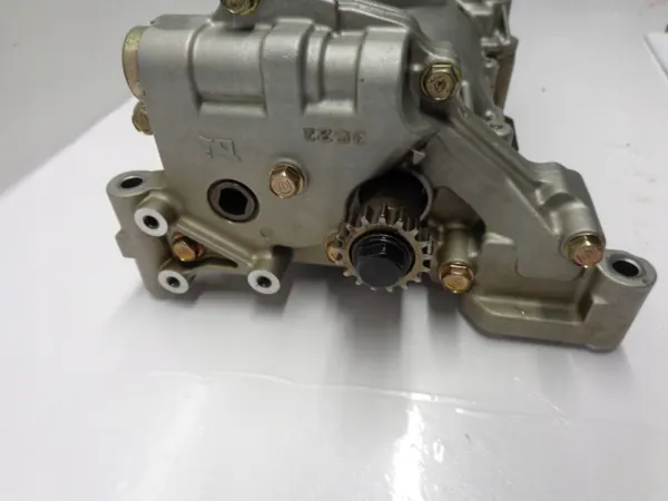Honda Accord 7 oliepomp OEM - 2.0 16V V-TEC image 4
