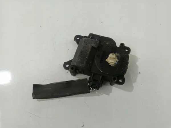 Motor da válvula aquecimento OEM AE0637008930 Toyota image 2
