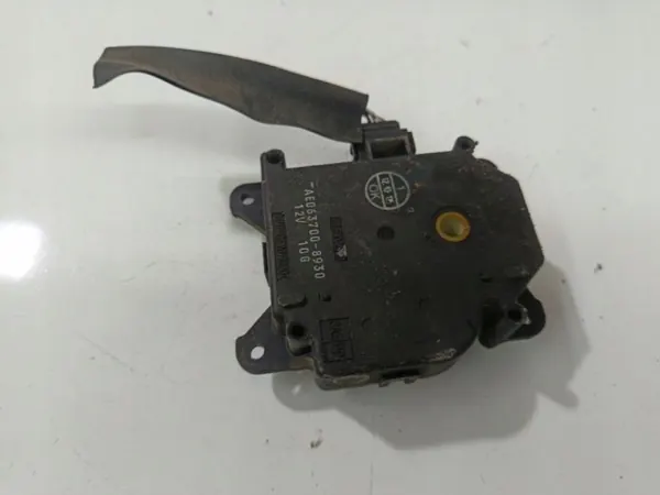 Motor da válvula aquecimento OEM AE0637008930 Toyota image 3