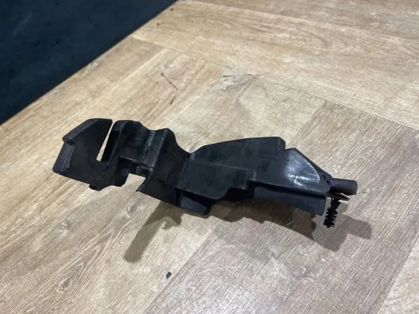 Protector de paso de rueda Jaguar E-Pace OEM J9C316A595AA image 3