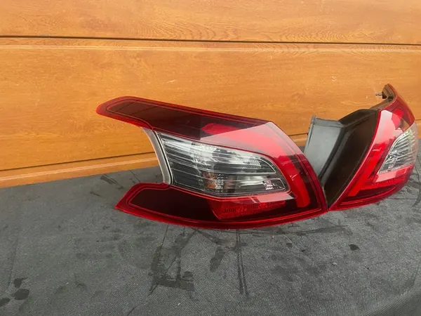 Luz trasera derecha PEUGEOT 308 II 9823728680 image 2
