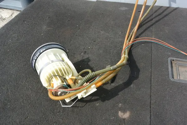 Flutuador sensor de nível de combustível Mercedes-Benz OE A2114701441 image 6