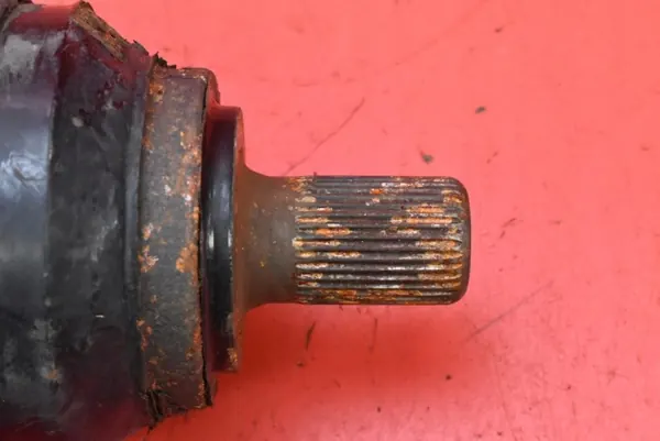 Left Front Driveshaft P8689222 Volvo S80 2.5T AWD 03-06 image 4