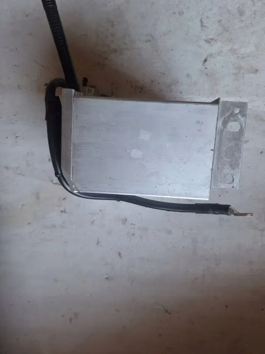 Batterie hybride Audi 8W0915172B 10Ah d'occasion image 4