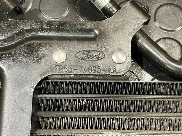 FP53-7J389-AA Vaihteistoöljynjäähdytin Fordille image 10