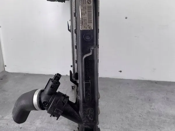 Radiador de agua BMW E87 1.6 16V image 4