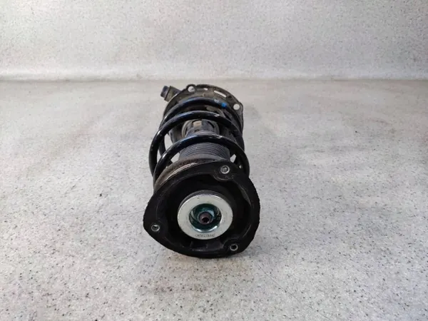 Stoßdämpferfeder OEM 3Q0413031AK vorne rechts image 4