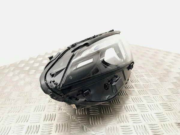 Mercedes-Benz A W177 2019 Rechter Koplamp image 2