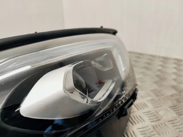 Mercedes-Benz A W177 2019 Rechter Koplamp image 4