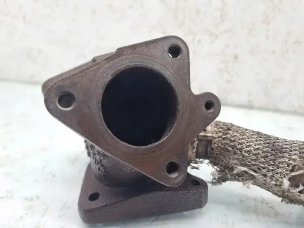 Pakoputken keräin OEM 5900108 Audi A6 Avant 3.0L image 3