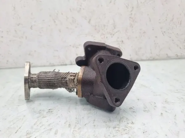 Pakoputken keräin OEM 5900108 Audi A6 Avant 3.0L image 4