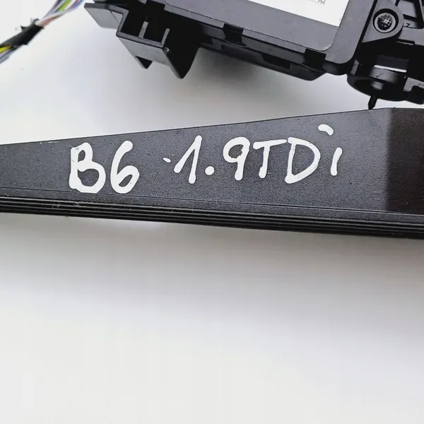 Gaspotentiometer VW Passat B6 1.9 TDI 1K1721503L image 4