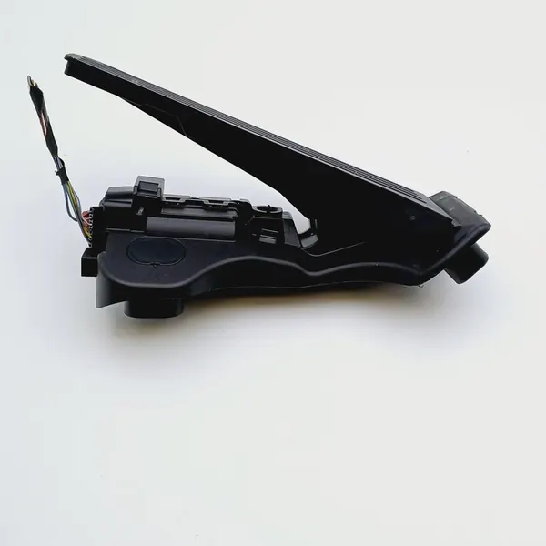 Gaspotentiometer VW Passat B6 1.9 TDI 1K1721503L image 5