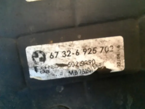 BMW X3 E83 03-06 2.0D Koelventilator 67326925702 image 10