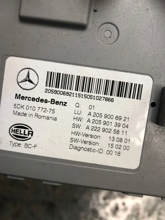 Módulo de control Mercedes OEM A2059006921 Usado image 3
