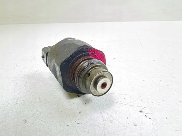 Régulateur de pression de carburant Ford Fusion 2004 MTL24611 image 3