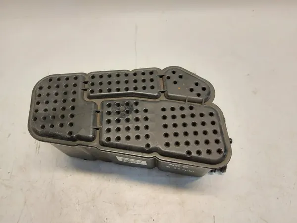 Filtre à charbon OEM 4N0201801J pour Audi A7 II image 2