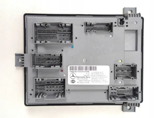 Module Confort OEM A2069003613 pour Mercedes C W206 image 3