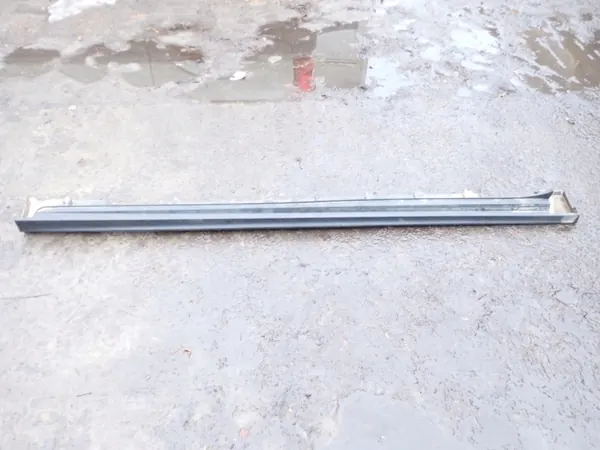Protège-bas gauche OEM gdfgdfdfvcbcbfvf bbb Honda Odyssey image 2