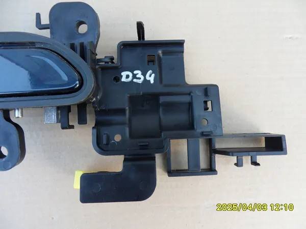 KIA EV6 Takana Oikea Oven Kahva image 3