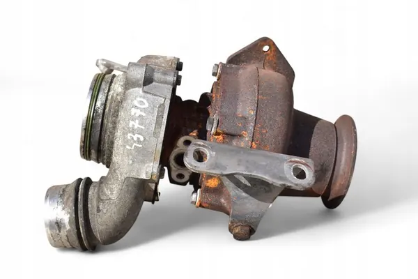 Turbocompresor BMW F10 F20 F30 2.0 D N47 8513122 image 2