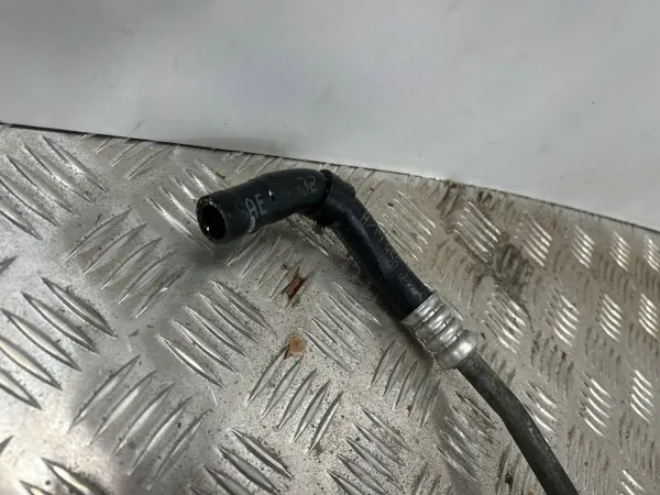 Conduit de refroidisseur d'huile boîte Ford Edge II 2015 OEM F2GP7H420BA image 4